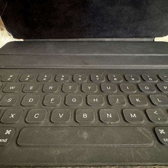 Apple Smart Keyboard Folio (for iPad Pro 12.9 inch) - Picture 10 of 11